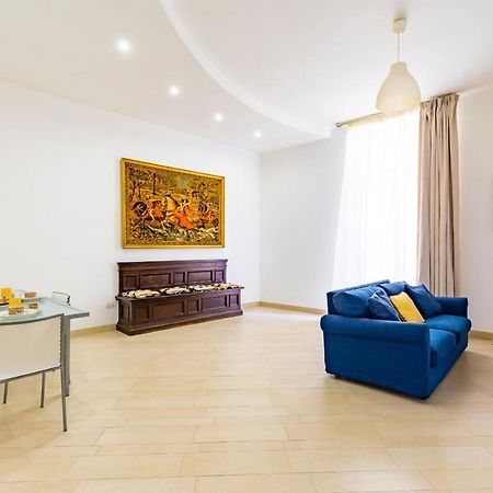 Apartment With Balcony In Palazzo Diaz By Wonderful Italy Νάπολη Εξωτερικό φωτογραφία