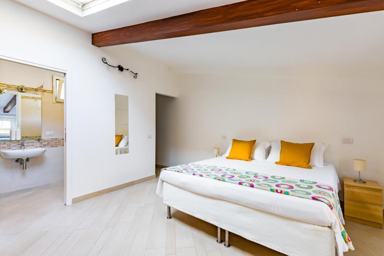Apartment With Balcony In Palazzo Diaz By Wonderful Italy Νάπολη Εξωτερικό φωτογραφία