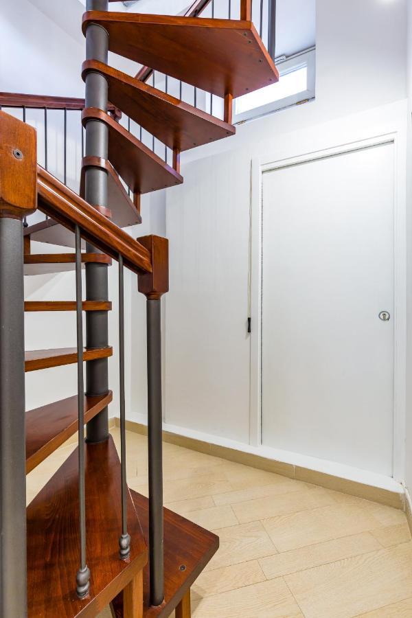 Apartment With Balcony In Palazzo Diaz By Wonderful Italy Νάπολη Εξωτερικό φωτογραφία