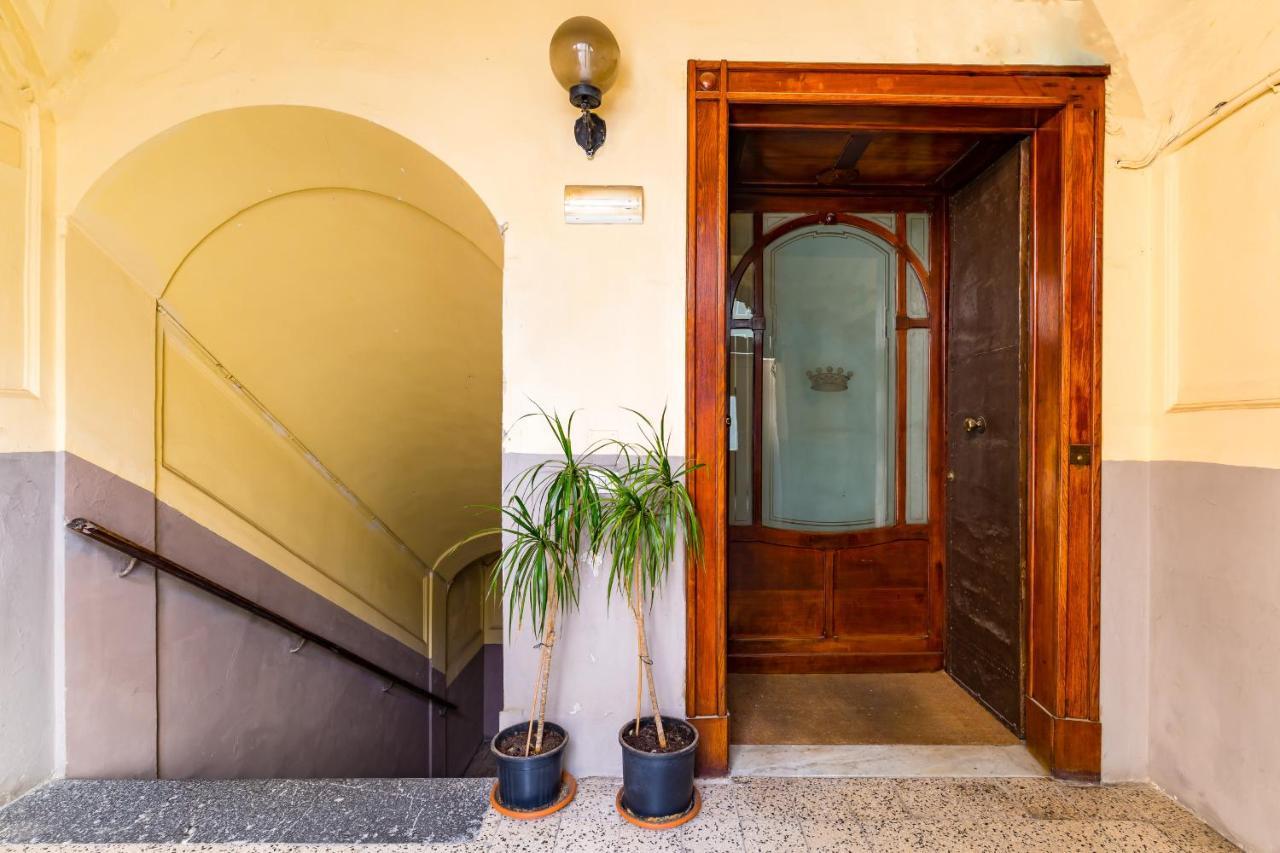 Apartment With Balcony In Palazzo Diaz By Wonderful Italy Νάπολη Εξωτερικό φωτογραφία
