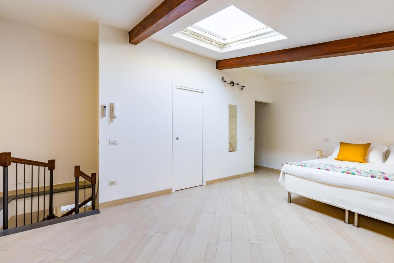 Apartment With Balcony In Palazzo Diaz By Wonderful Italy Νάπολη Εξωτερικό φωτογραφία